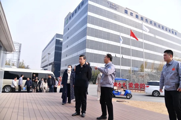 住建部标准定额司调研组一行到918博天堂集团参观调研